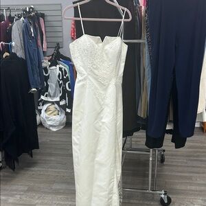 Elegant White Spaghetti Strap Dress